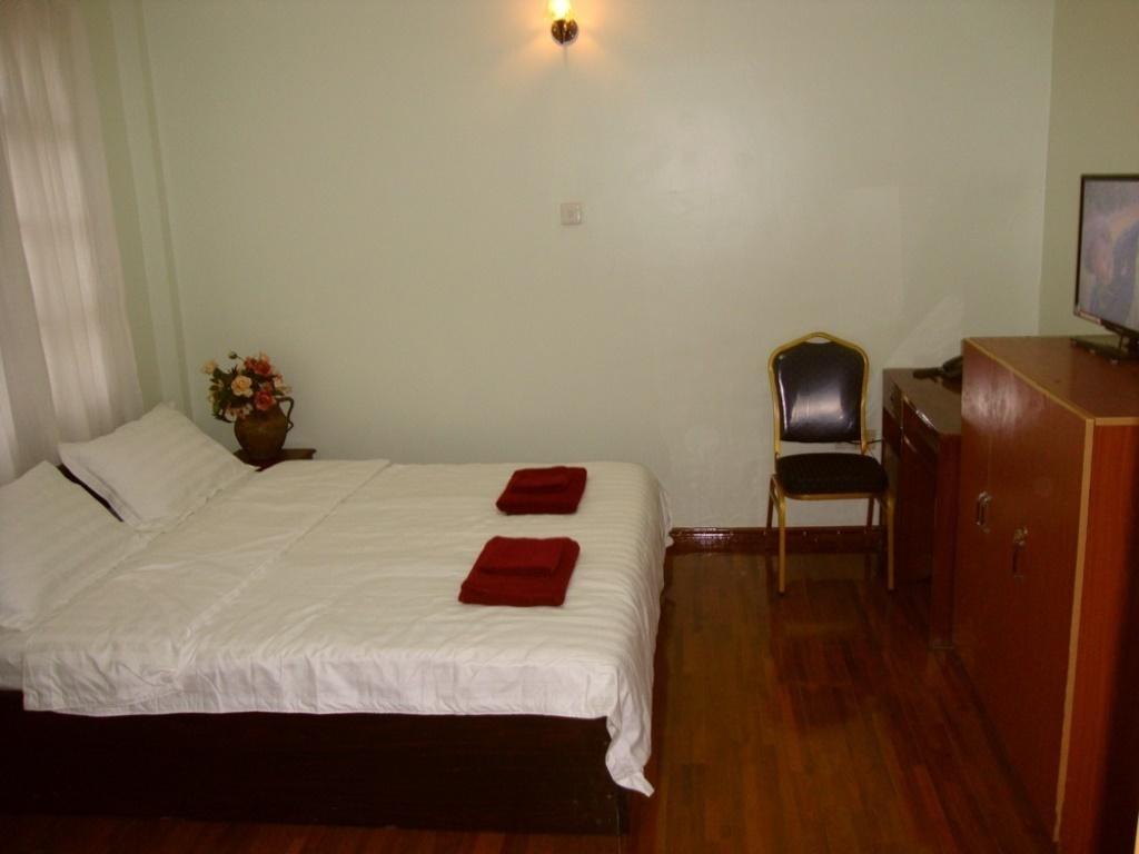 Majesty Hotel Yangon Cameră foto